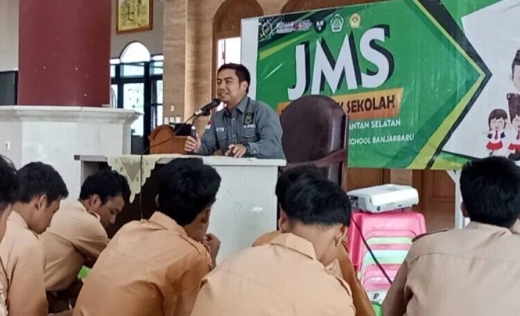 Kejaksaan Gandeng DPD LDII Kota Banjarbaru Gelar Program Jaksa Masuk Sekolah