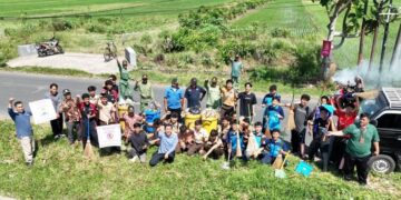 Gema Santri Jadi Ajang Kolaborasi Ponpes Gadingmangu dan Kecamatan Perak Jaga Kebersihan