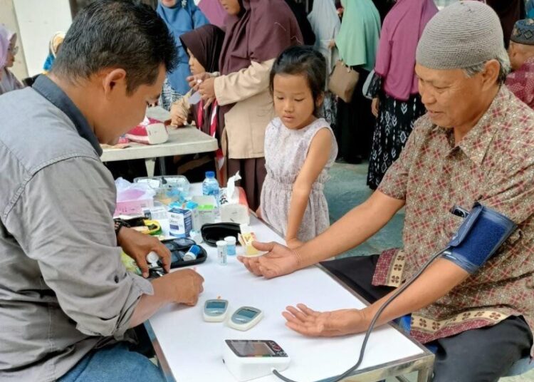 LDII Kutim Gelar Pengajian dan Cek Kesehatan untuk Lansia bersama FKKI