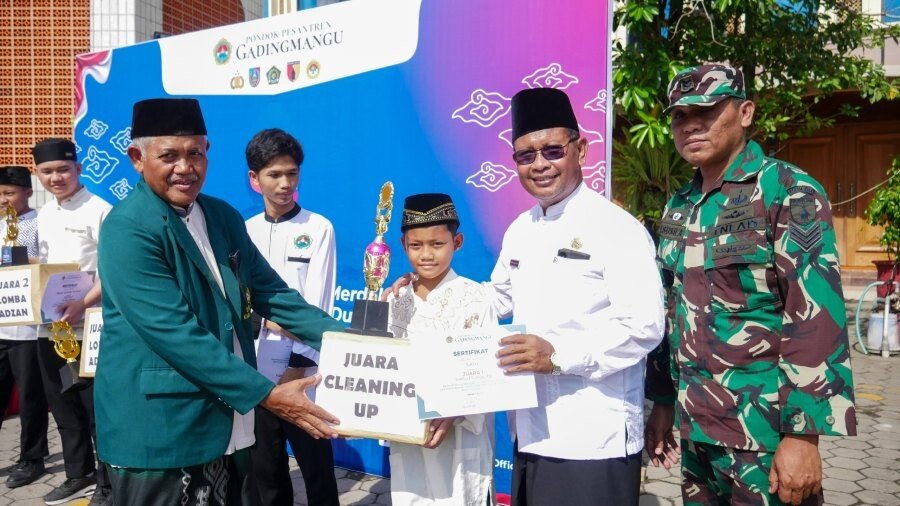 Peringati Hari Santri Nasional 2025, Kemenag Jombang Apresiasi Ponpes Gadingmangu
