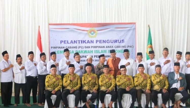 DPD LDII Pemalang Serahkan SK Kepengurusan Baru 2025–2030