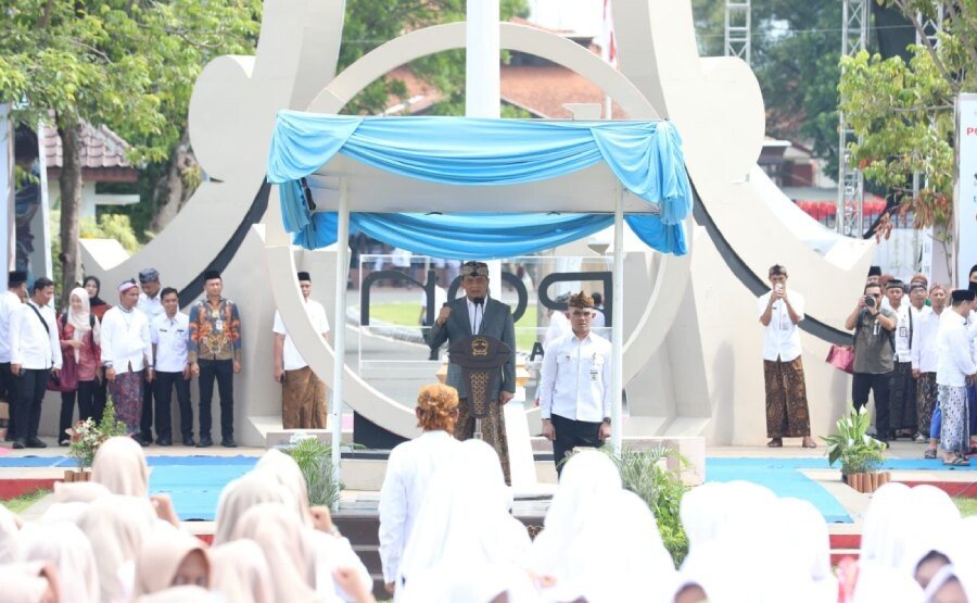 LDII Kudus Turut Sukseskan Apel Akbar Hari Santri Nasional 2025