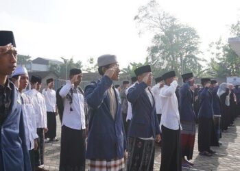 LDII Kediri dan Santri Ponpes Blawe Ikuti Apel Hari Santri Nasional 2025