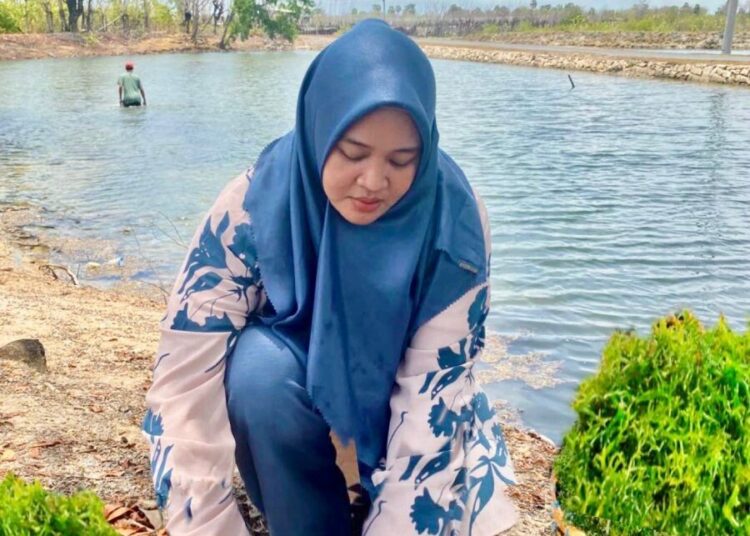 Tri Widayati Putri Tekuni Rumput Laut, Lahirlah Pelembap Wajah Alami