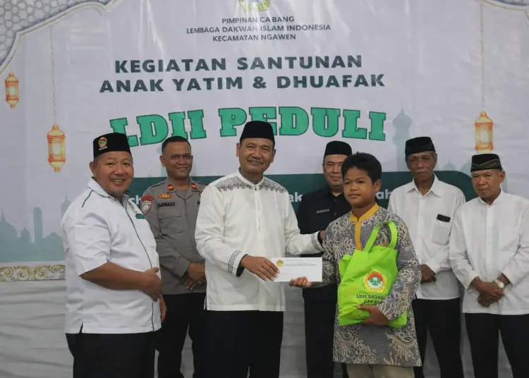 LDII Ngawen dan Muspika Santuni Anak Yatim dan Dhuafa