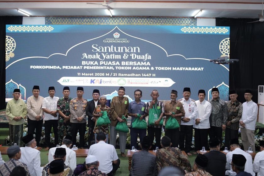 Pemkab Jombang Hadiri Bukber dan Santunan Anak Yatim Dhuafa Ponpes Gadingmangu