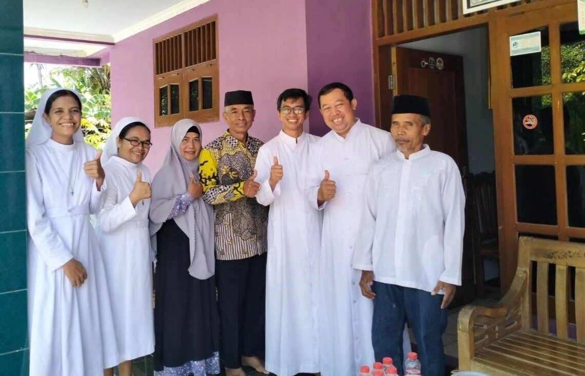 Perkuat Toleransi, Tokoh Katolik Silaturahim dengan Ketua LDII Kebumen