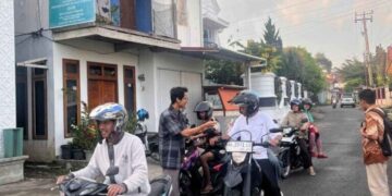 berbagi takjil di padang