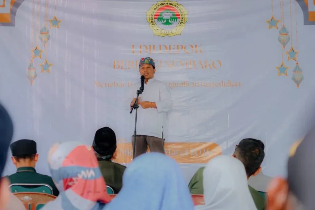 LDII Depok Bagikan Sembako Ramadan, Pererat Silaturahmi dengan Warga Cilodong