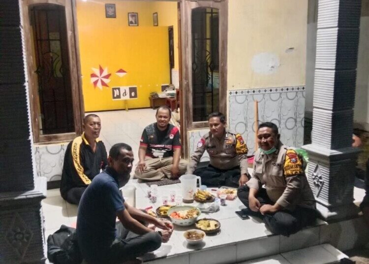 Tingkatkan Koordinasi, Anggota Polsek Tarik Kunjungi Pengurus LDII