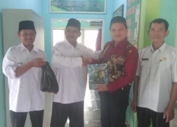 Silaturahim LDII ke Kantor KUA Tabir Timur, Momentum Idul Adha Pererat Sinergi