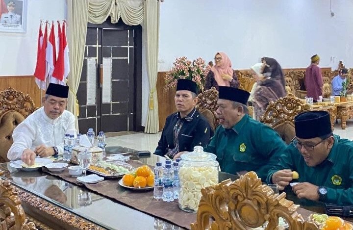 LDII Lahat Tebar 1.500 Paket Daging Kurban, Perkuat Ukhuwah dan Sinergi dengan Pemda