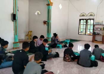 PC LDII Simpang Abadi Gelar Pengajian Muda-Mudi di Masjid Miftahul Huda