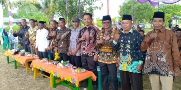 Ketua PC LDII Rawajitu Timur Hadiri Pelepasan Siswa RA dan MI Bahrul Ulum At-Taqwa