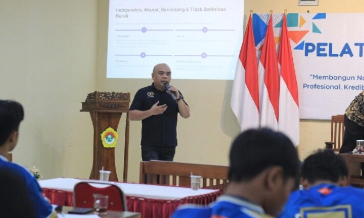 PWI Jember Dorong Generasi Muda LDII Kritis Memverifikasi Informasi di Era Digital
