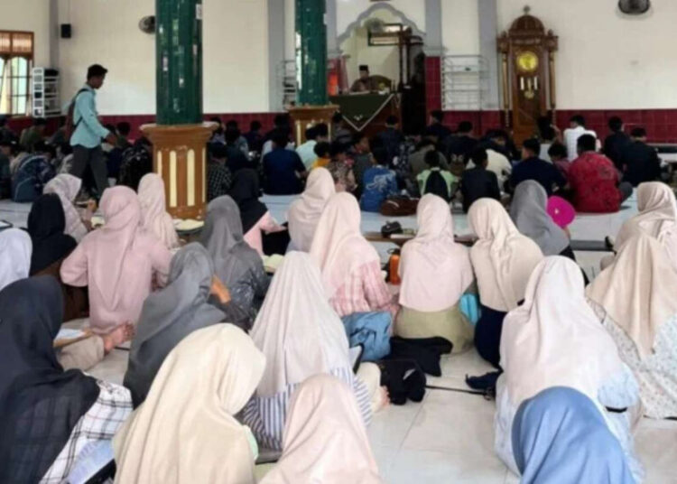 Wujudkan Generasi Sehat, Cerdas, dan Peduli Masa Depan, LDII OKU Timur Gelar Seminar Kesehatan Reproduksi