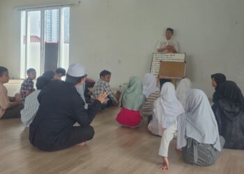 TPQ An-Naafiu Isi Asrama Liburan Sekolah dengan Pentas Anak Sholeh dan Kegiatan Edukatif