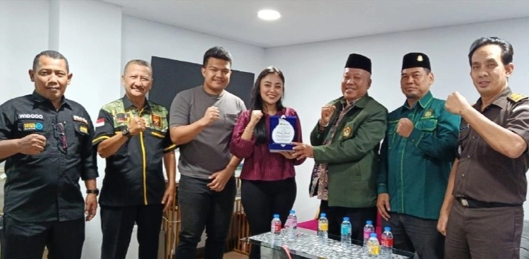 LDII Kota Jambi Apresiasi Dukungan PT Suwarna Dwaya Hamsa untuk Kegiatan Keagamaan