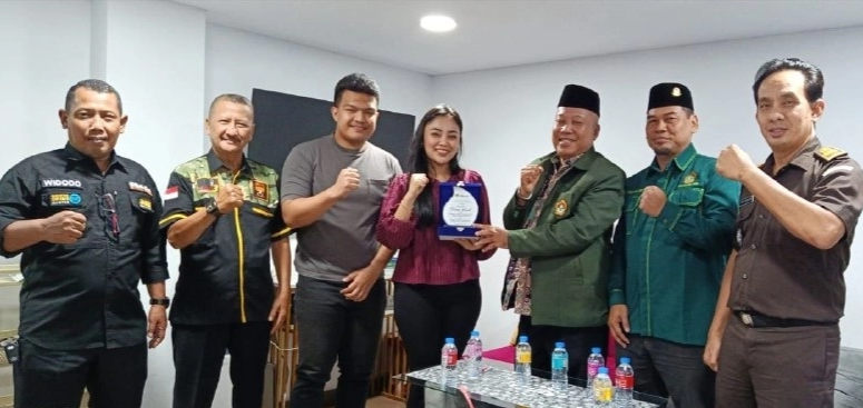 LDII Kota Jambi Apresiasi Dukungan PT Suwarna Dwaya Hamsa untuk Kegiatan Keagamaan