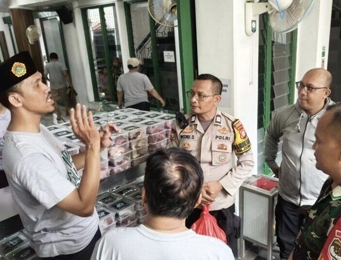Perkuat Solidaritas, PC LDII Cempaka Putih Tebar Puluhan Hewan Kurban untuk Masyarakat