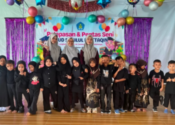 PAUD Sabilul Muttaqin Prabumulih Gelar Pentas Seni dan Pelepasan Angkatan Pertama