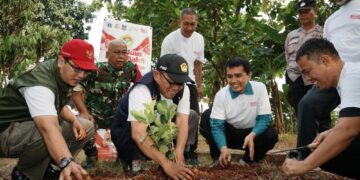 LDII Gelar Kerja Bakti Nasional, Semarak HUT RI dengan Gotong-Royong dan Kepedulian Lingkungan
