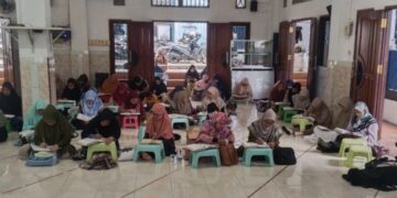 Fokus Bina Generus, LDII Manokwari Gelar Pengajian Keputrian
