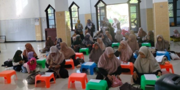 Wanita LDII se-Tanah Papua Ikuti Webinar PKK, Bahas Etika Muslimah di Dunia Maya