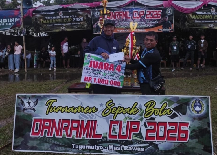 Dukung Kemajuan Olahraga, Ketua PC LDII Tugumulyo Hadiri Penyerahan Piala Danramil Cup