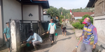 LDII Singkut Gelar Kerja Bakti, Wujudkan Semangat Kebangsaan dan Gotong Royong
