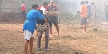 Warga LDII Desa Pejaten Gelar Kerja Bakti Bersama di Area Pemakaman