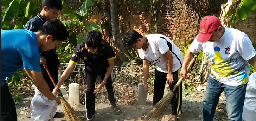 LDII Gunung Putri Gelar Kerja Bakti, Bersihkan Lingkungan Sambut HUT ke-81 RI