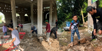 Bersihkan Lingkungan, LDII Peninjauan Gelar Kerja Bakti