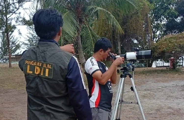 Tim Perukyat LDII Pantau Hilal Rabiul Awal 1448 H di Pantai Setumu