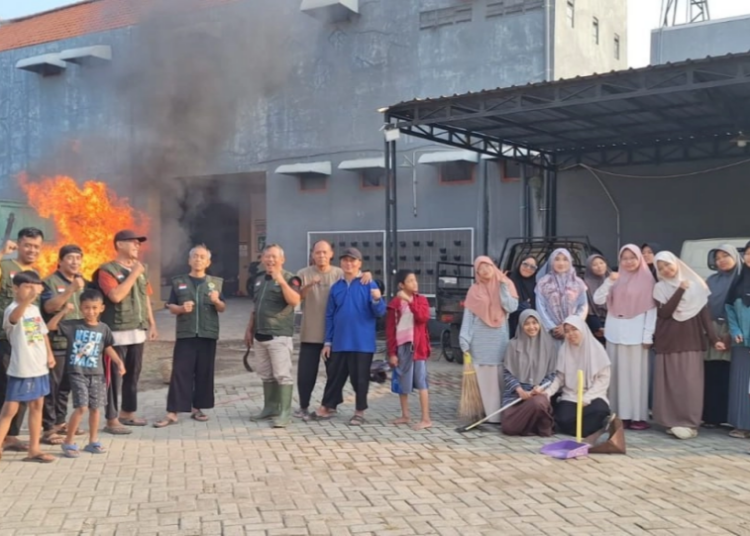 LDII Bandar Kidul Gelar Kerja Bakti di Lingkungan Pesantren