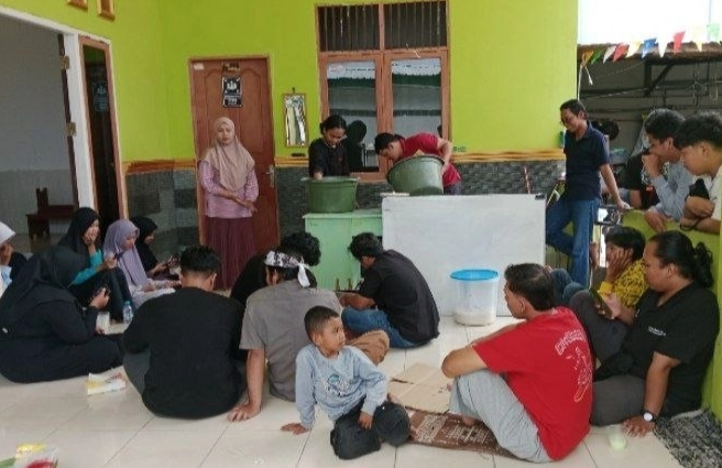 Peluang Usaha Kuliner, LDII Fakfak Gelar Pelatihan Memasak Menu Ayam Geprek