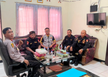 Senkom Abung Surakarta Audiensi dengan Kapolsek, Perkuat Kemitraan Kamtibmas