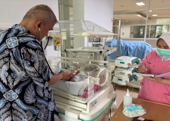 Dua Peran Rulifa Syahroel: Mengabdi sebagai Dokter, Membina Masyarakat Bersama LDII Kepri
