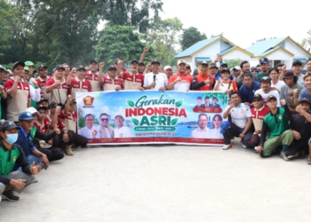 Warga LDII Sei Beduk Ikuti Gerakan Indonesia ASRI, Bersihkan Lingkungan Mangsang