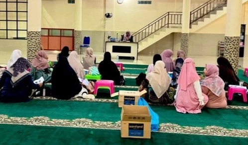 Pengajian Wanita LDII Lubuk Baja Bahas Kewajiban Ibadah dan Menjaga Aurat