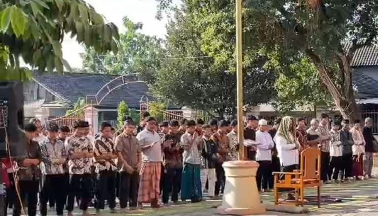 LDII Klaten Hadiri Shalat Istisqa Bersama di Ponpes Sahid Al Maarif Trucuk