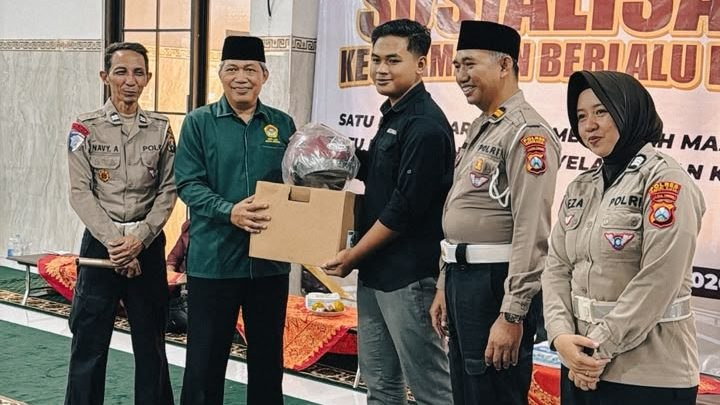 Peduli Keselamatan, LDII Kota Kediri Gandeng Satlantas Berikan Edukasi Berlalu Lintas